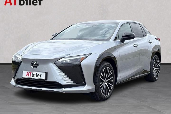 undefined Lexus RZ fra 2026 set udefra