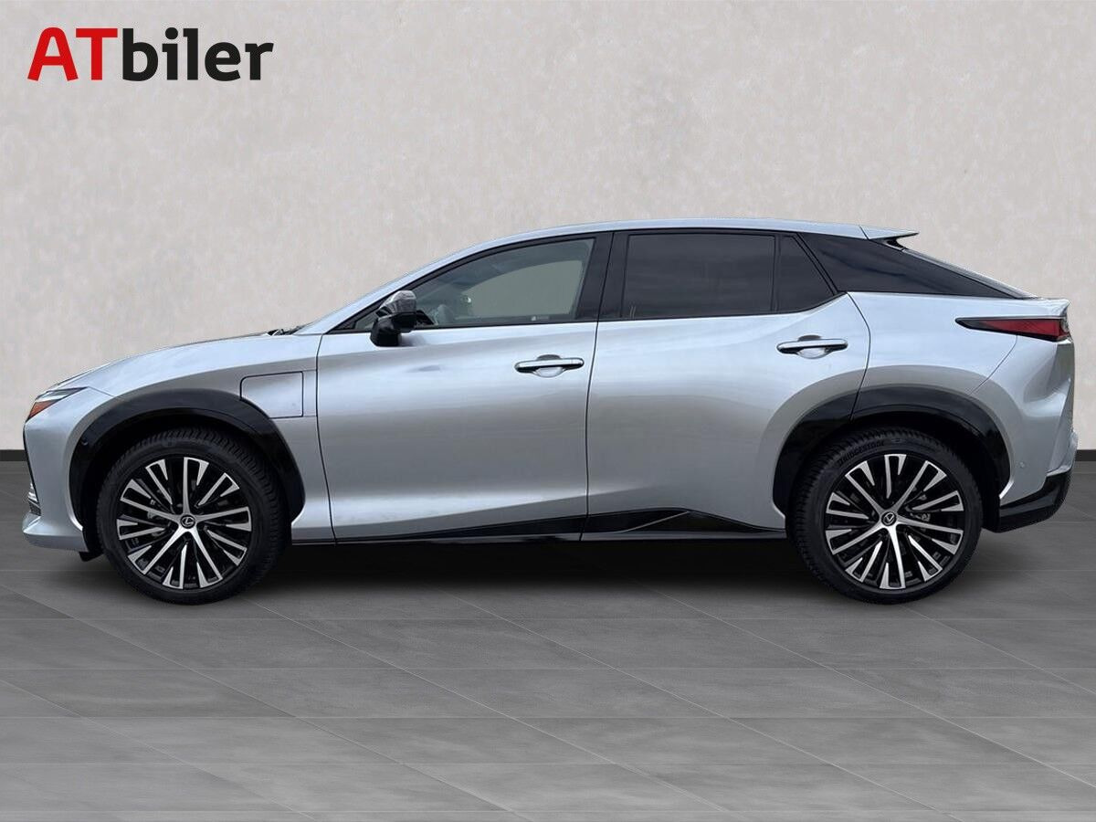 undefined Lexus RZ fra 2026