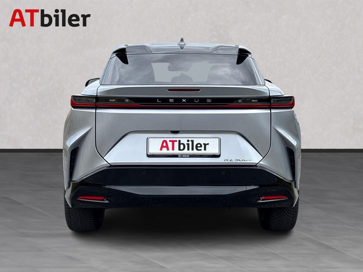 undefined Lexus RZ fra 2026