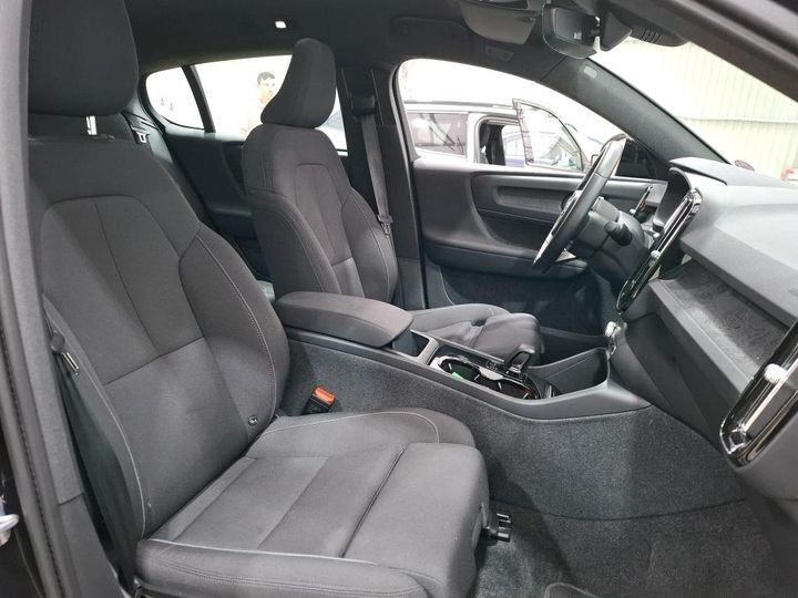 Sort Volvo C40 fra 2023