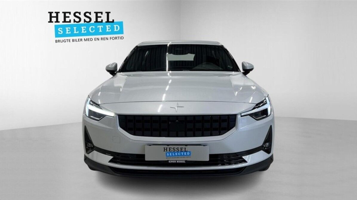 Hvid Polestar 2 fra 2023