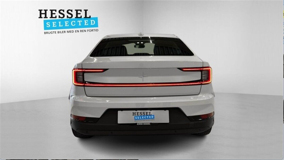 Hvid Polestar 2 fra 2023