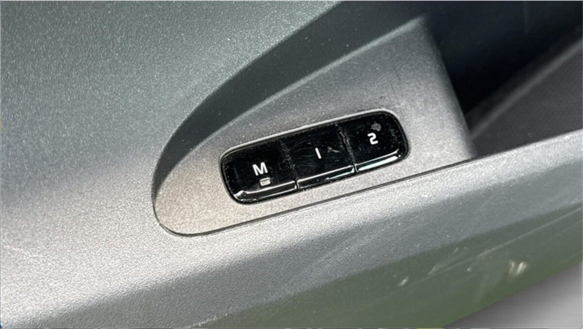 Hvid Polestar 2 fra 2023