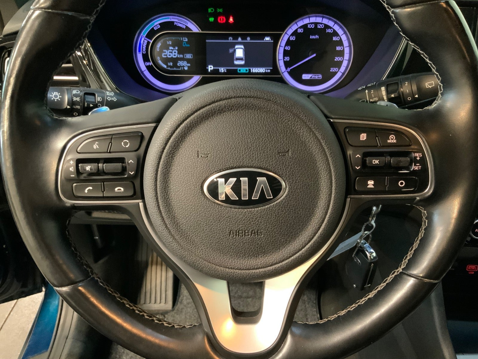 Blå Kia Niro fra 2020