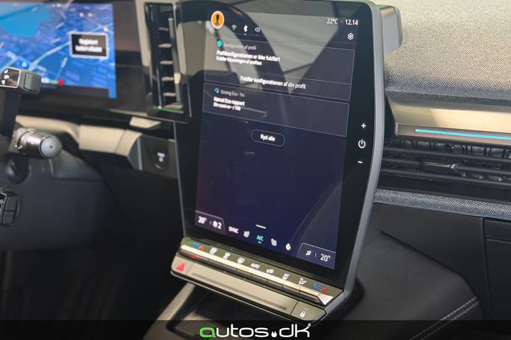 Grå Renault Megane E-Tech fra 2024
