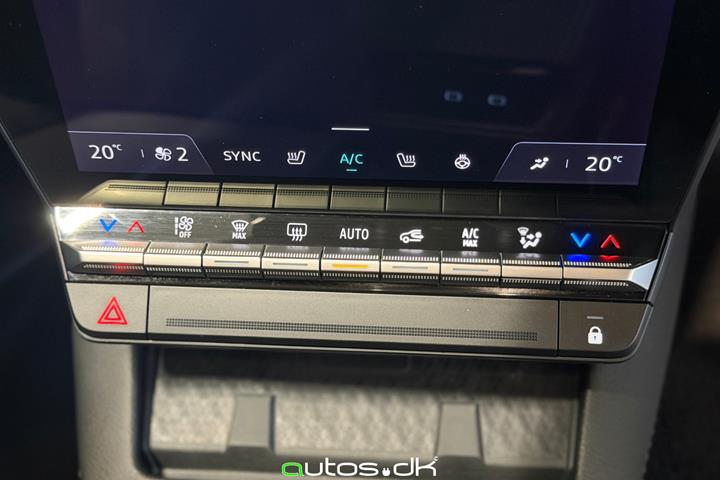 Grå Renault Megane E-Tech fra 2024