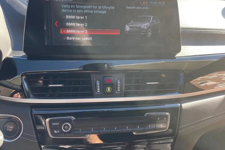 Hvid BMW X1 fra 2021