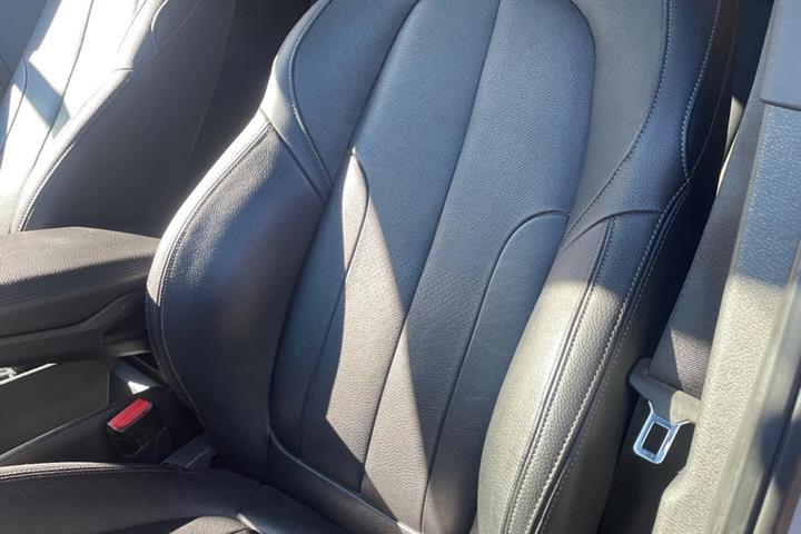 Hvid BMW X1 fra 2021