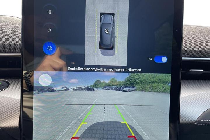 Rød Ford Mustang Mach-E fra 2021