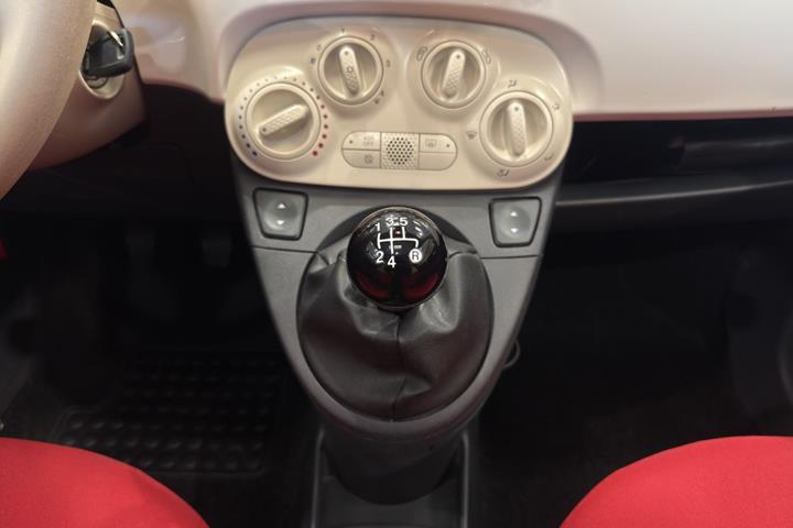 Grøn Fiat 500 fra 2013