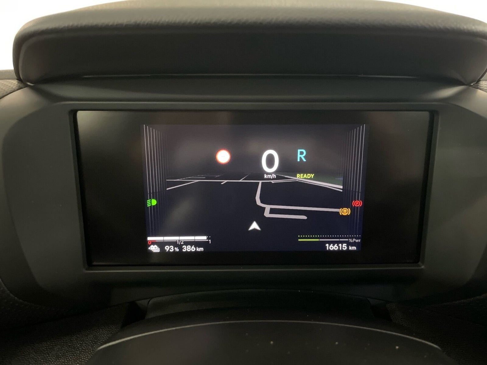 Grå Citroën ë-C4 fra 2025