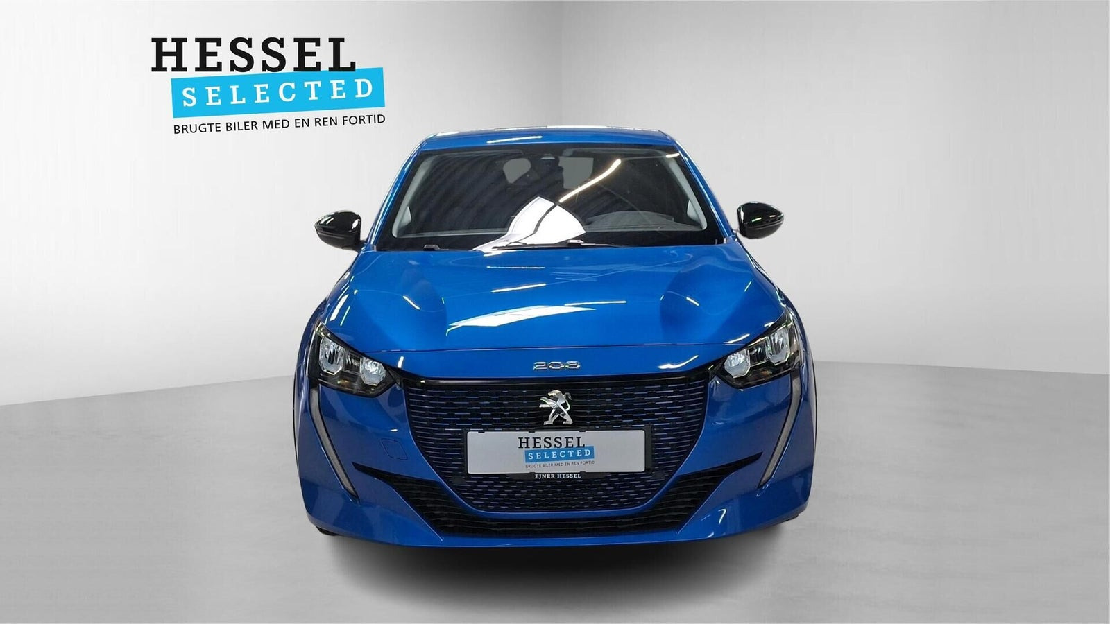 Blå Peugeot e-208 fra 2023