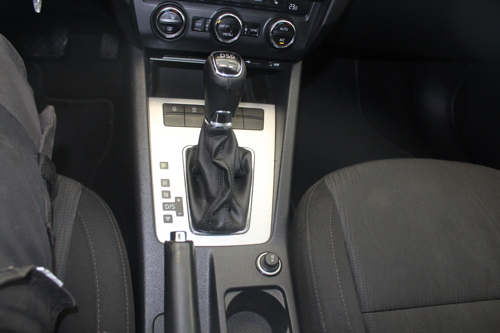 Hvid Skoda Octavia fra 2017