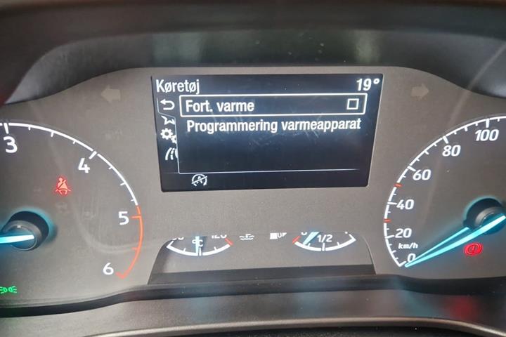 Sort Ford Transit Connect fra 2019