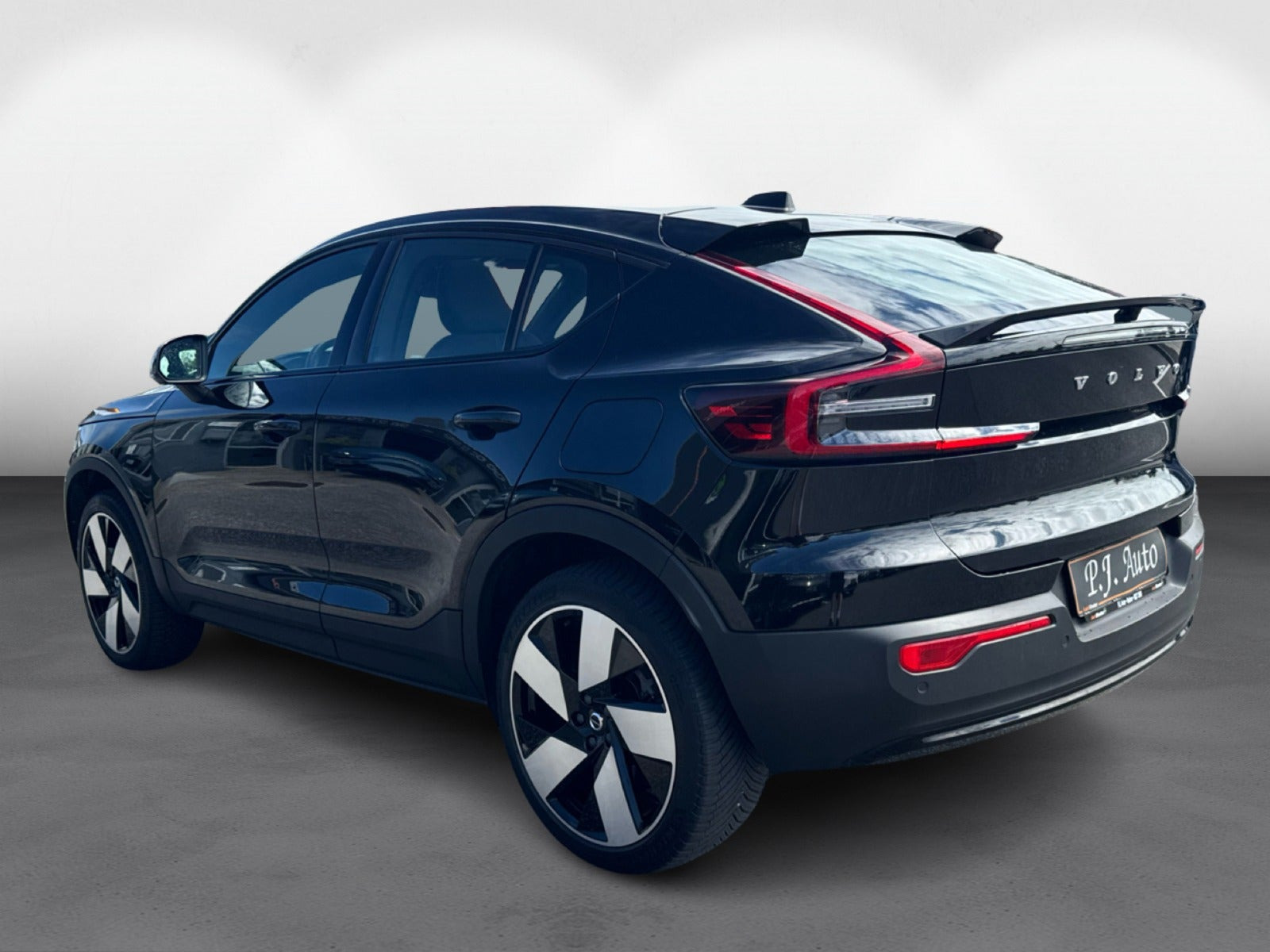 Sort Volvo C40 fra 2022