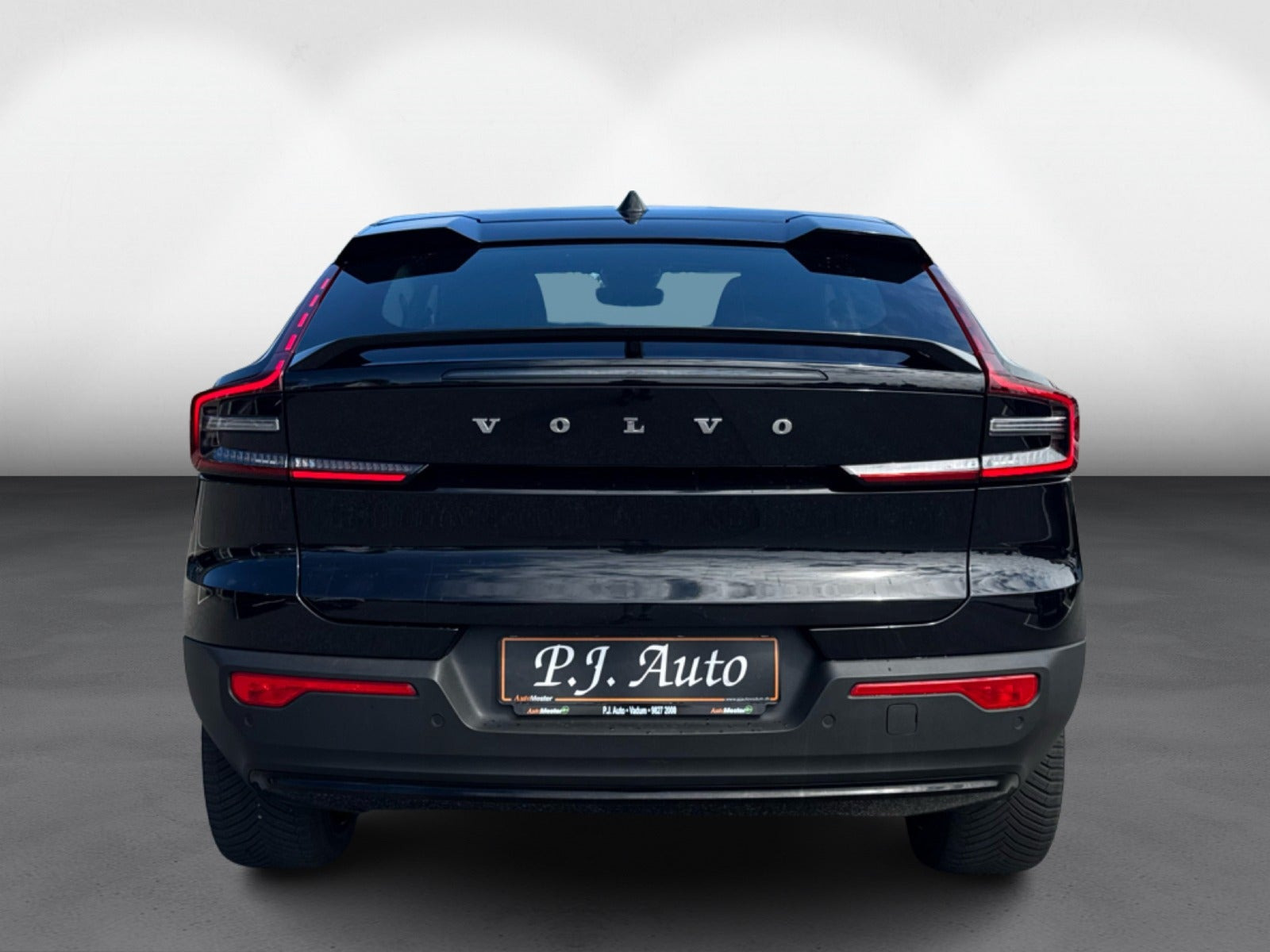 Sort Volvo C40 fra 2022