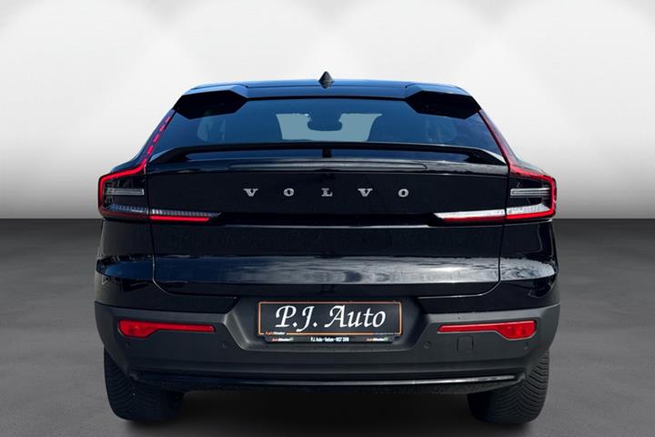 Sort Volvo C40 fra 2022