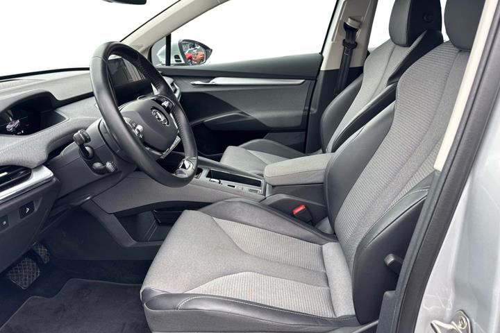 Sølv Skoda Enyaq fra 2023