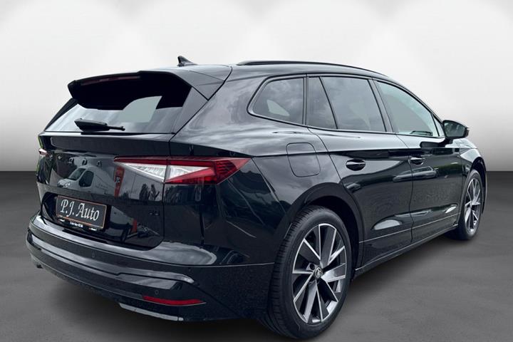 Sort Skoda Enyaq fra 2023