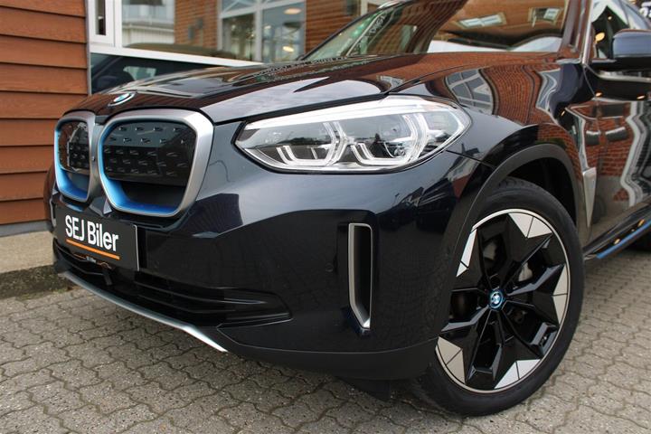 Sort BMW iX3 fra 2021