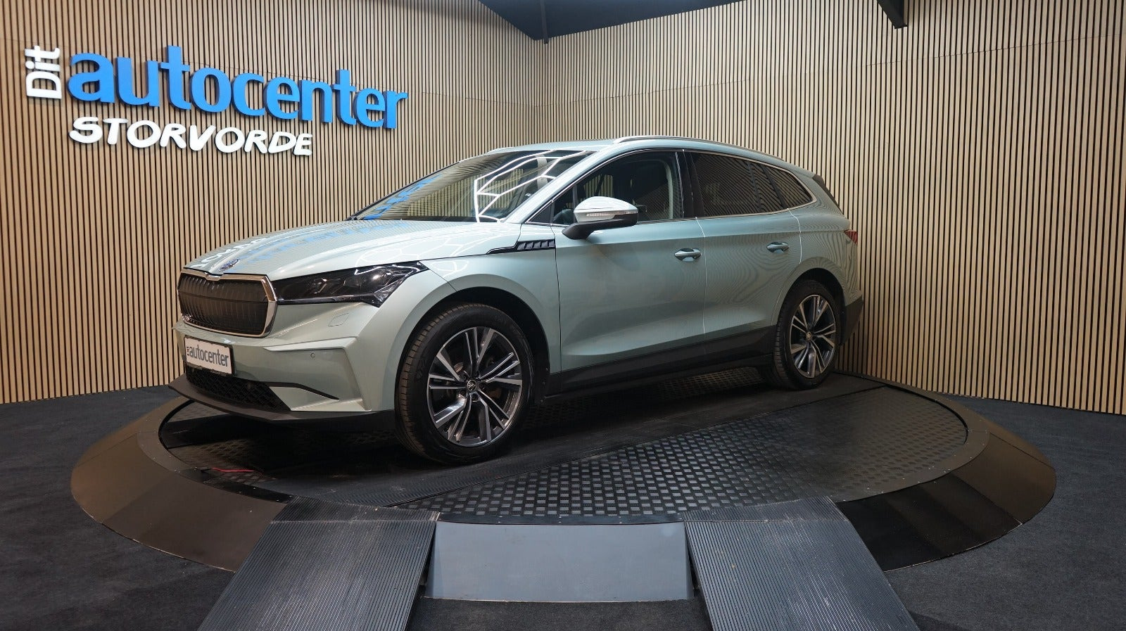 Sølv Skoda Enyaq fra 2024