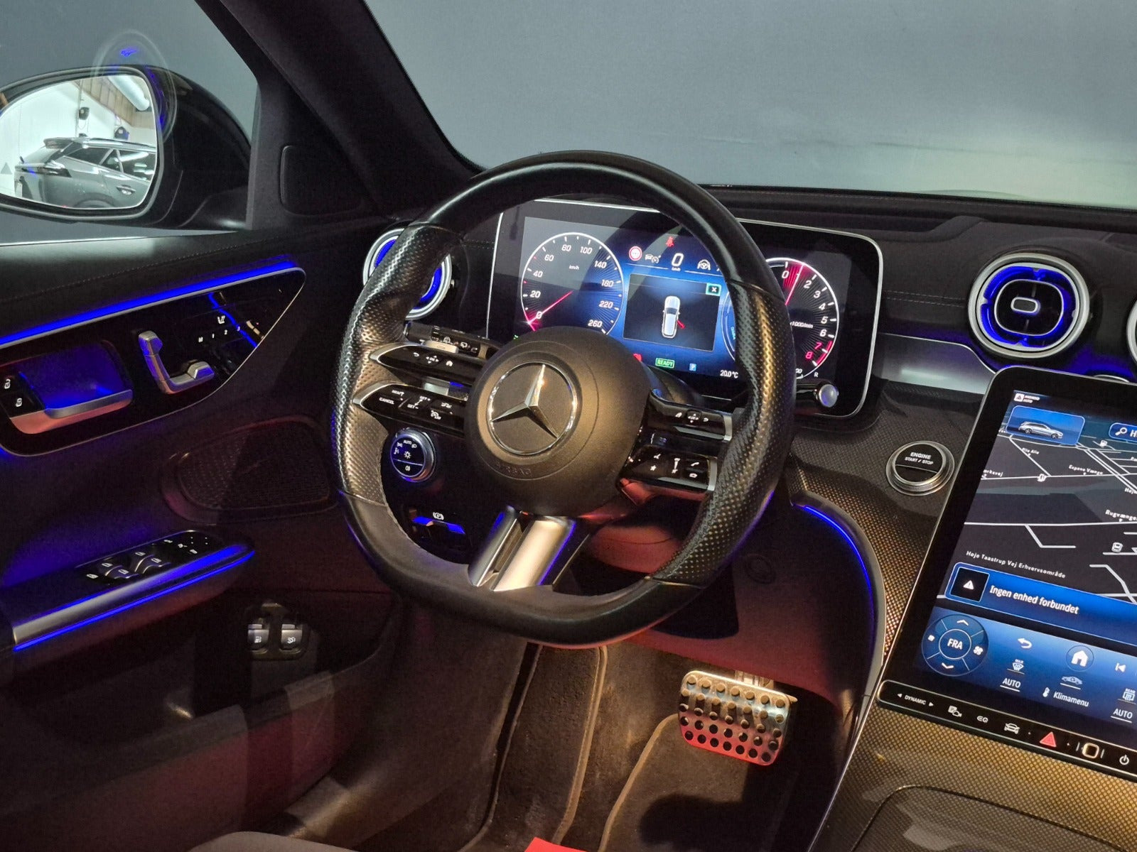 Sort Mercedes C300 e fra 2022