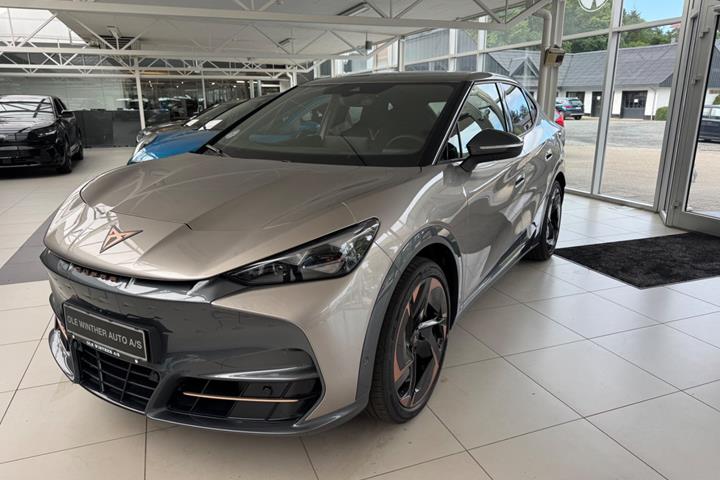 Grå Cupra Tavascan fra 2025