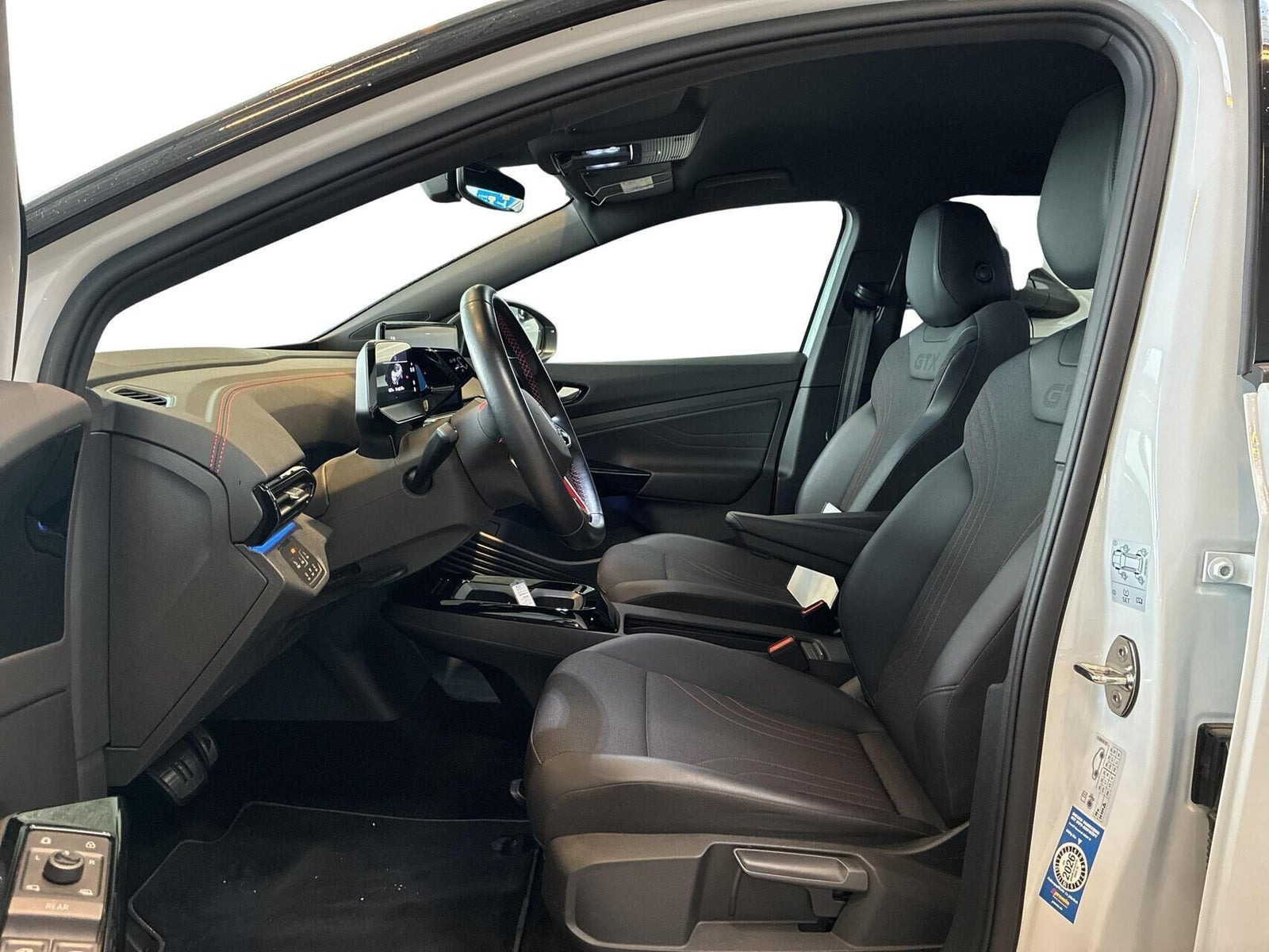 Hvid VW ID.4 fra 2023