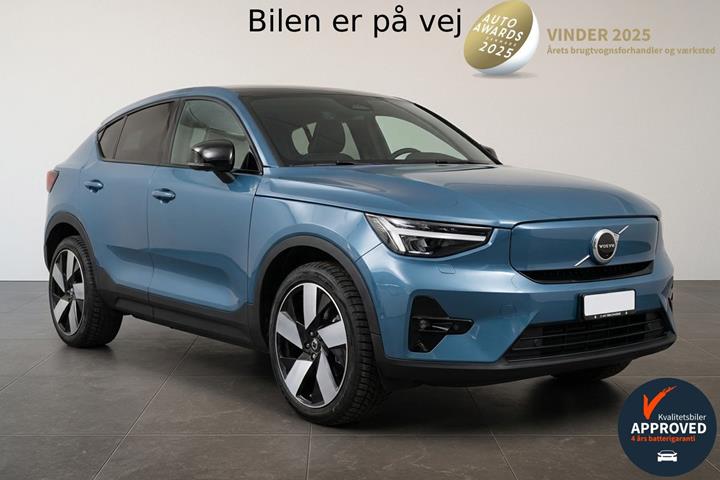 Blå Volvo C40 fra 2023
