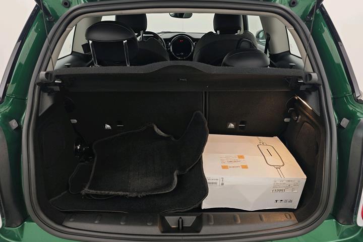Grøn Mini Cooper fra 2022