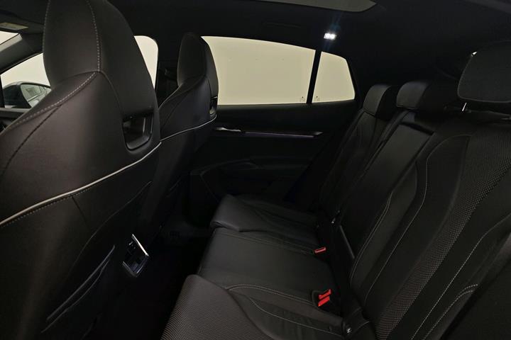 Sort Skoda Enyaq fra 2022