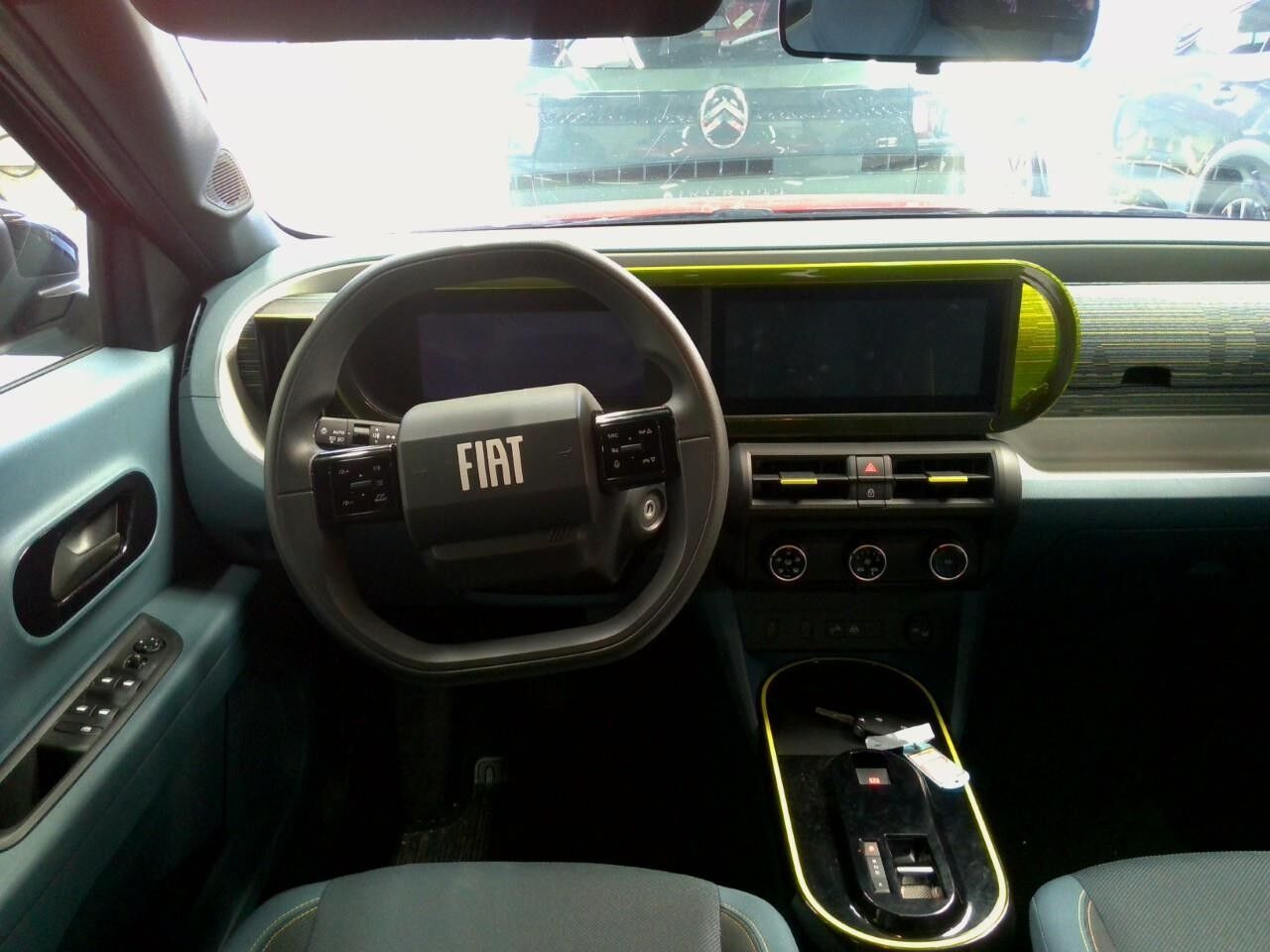 Rød Fiat Grande Panda fra 2025