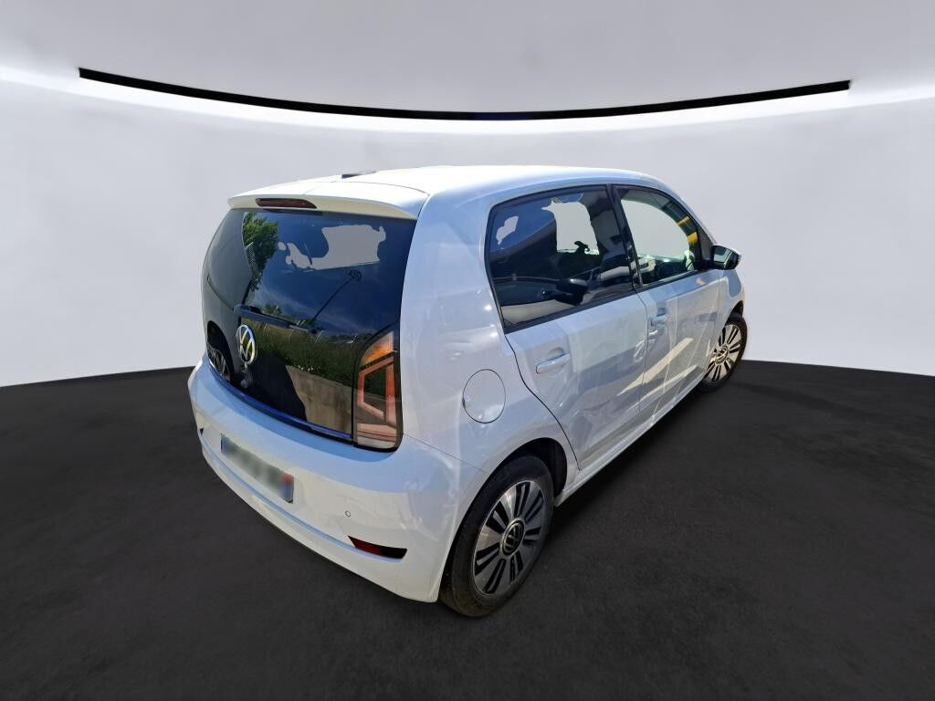 Hvid VW e-up fra 2023