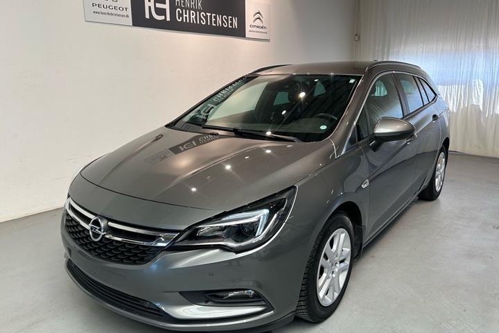 Grå Opel Astra fra 2016
