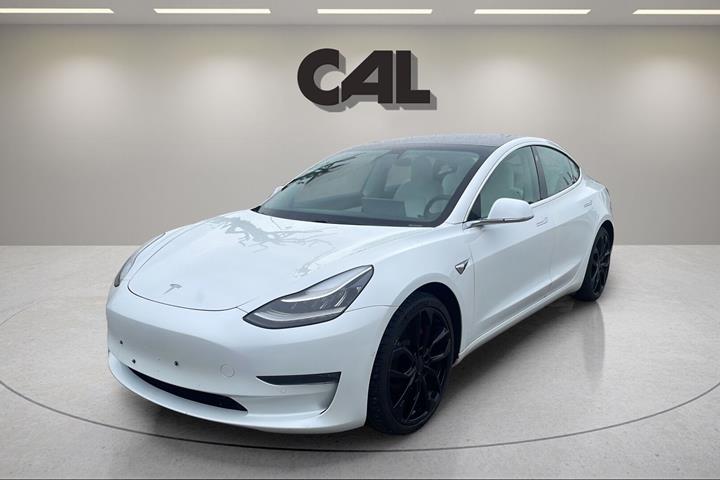 undefined Tesla Model 3 fra 2021