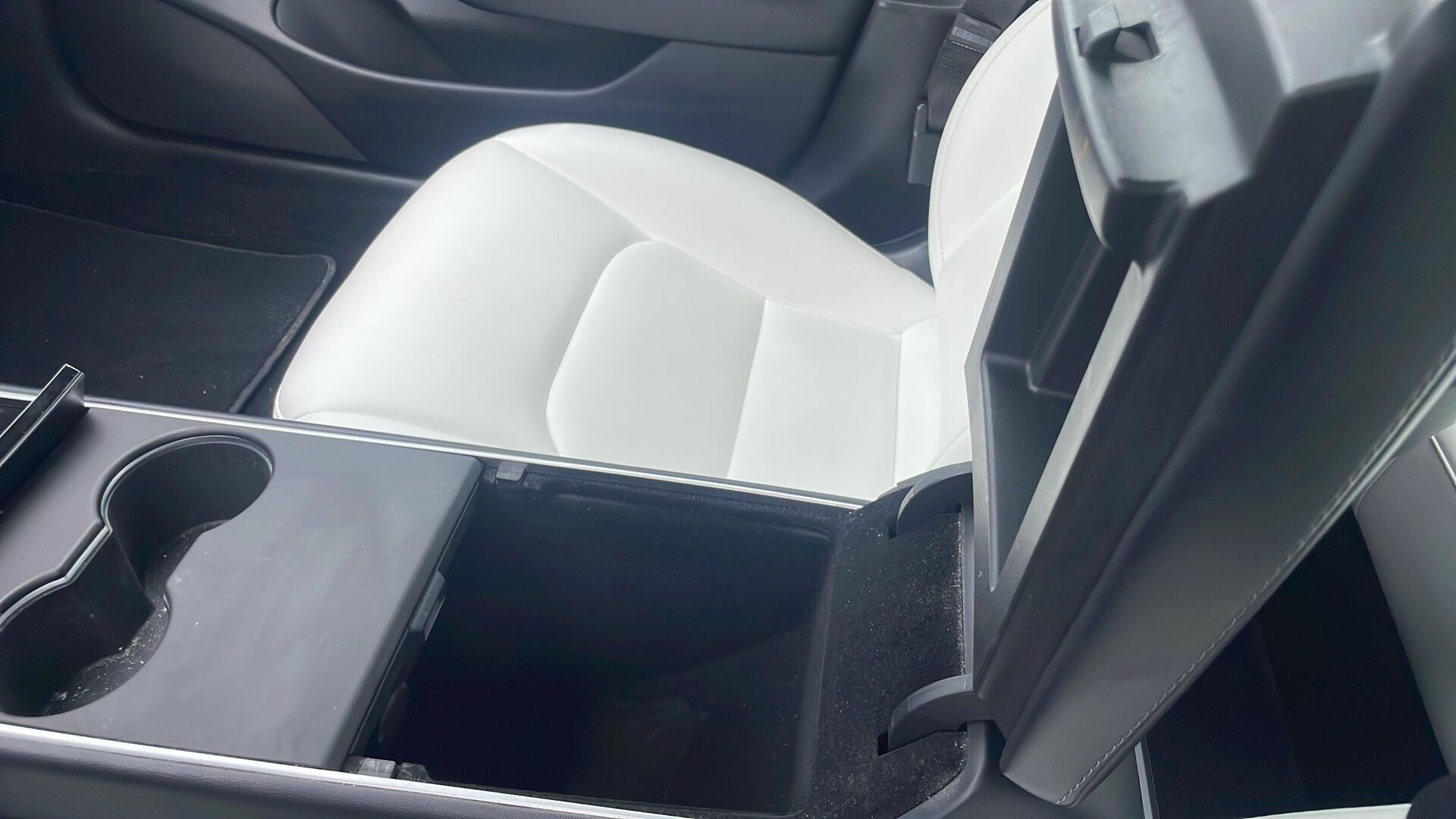 undefined Tesla Model 3 fra 2021