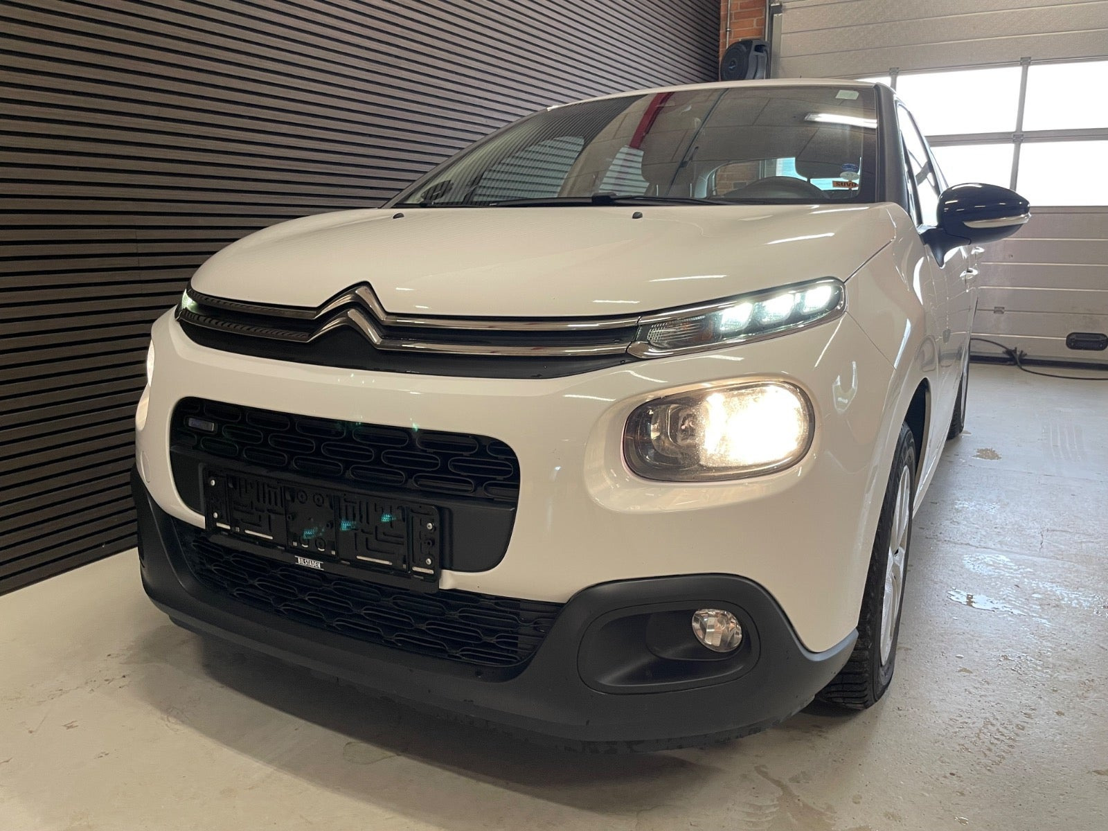 Hvid Citroën C3 fra 2017