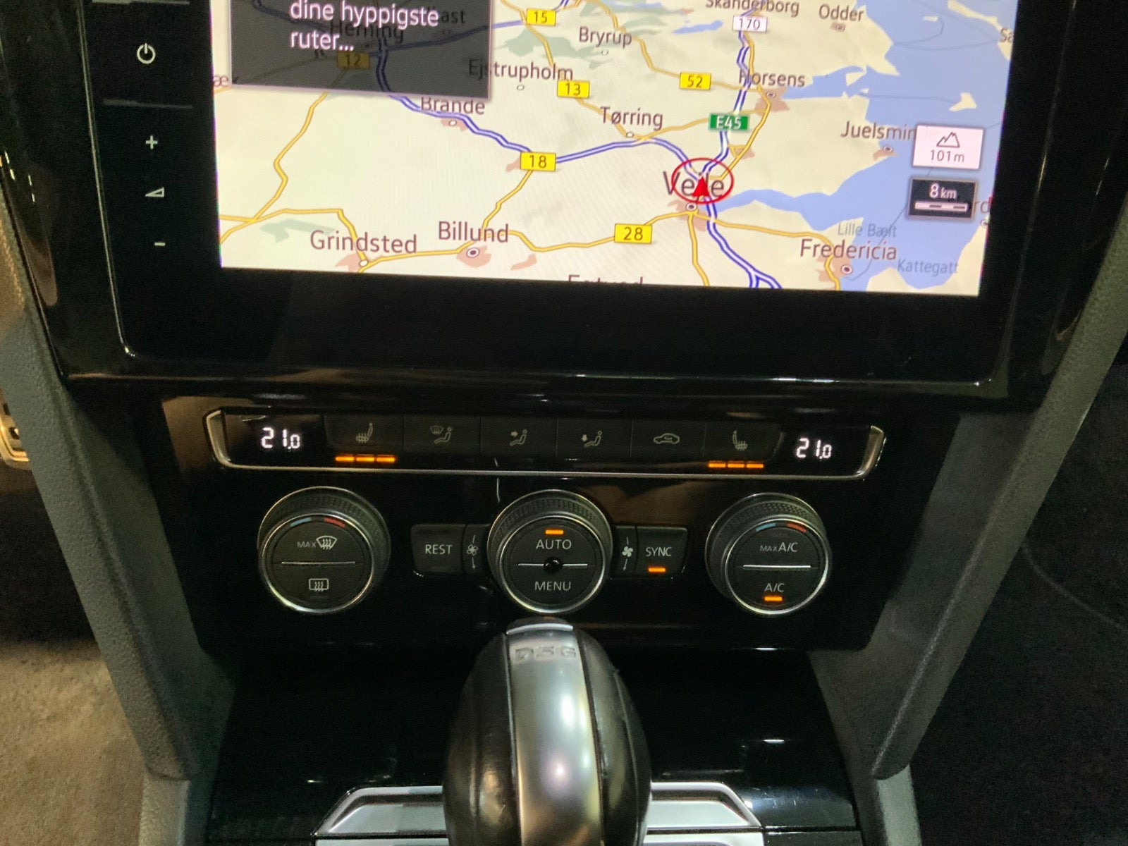 Hvid VW Arteon fra 2019