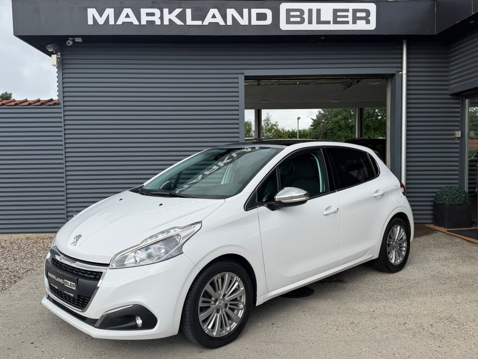 Peugeot 208 1,5 BlueHDi 100 Prestige Sky