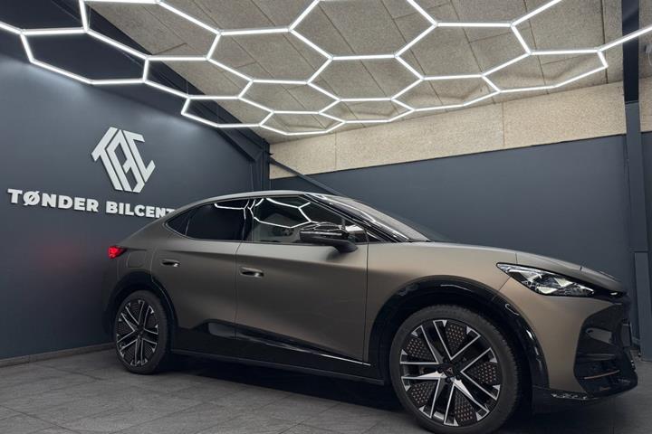 Bronze Cupra Tavascan fra 2025
