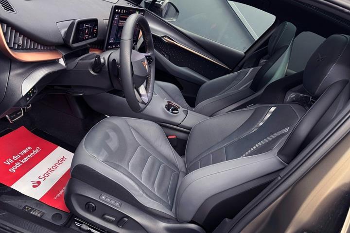 Bronze Cupra Tavascan fra 2026