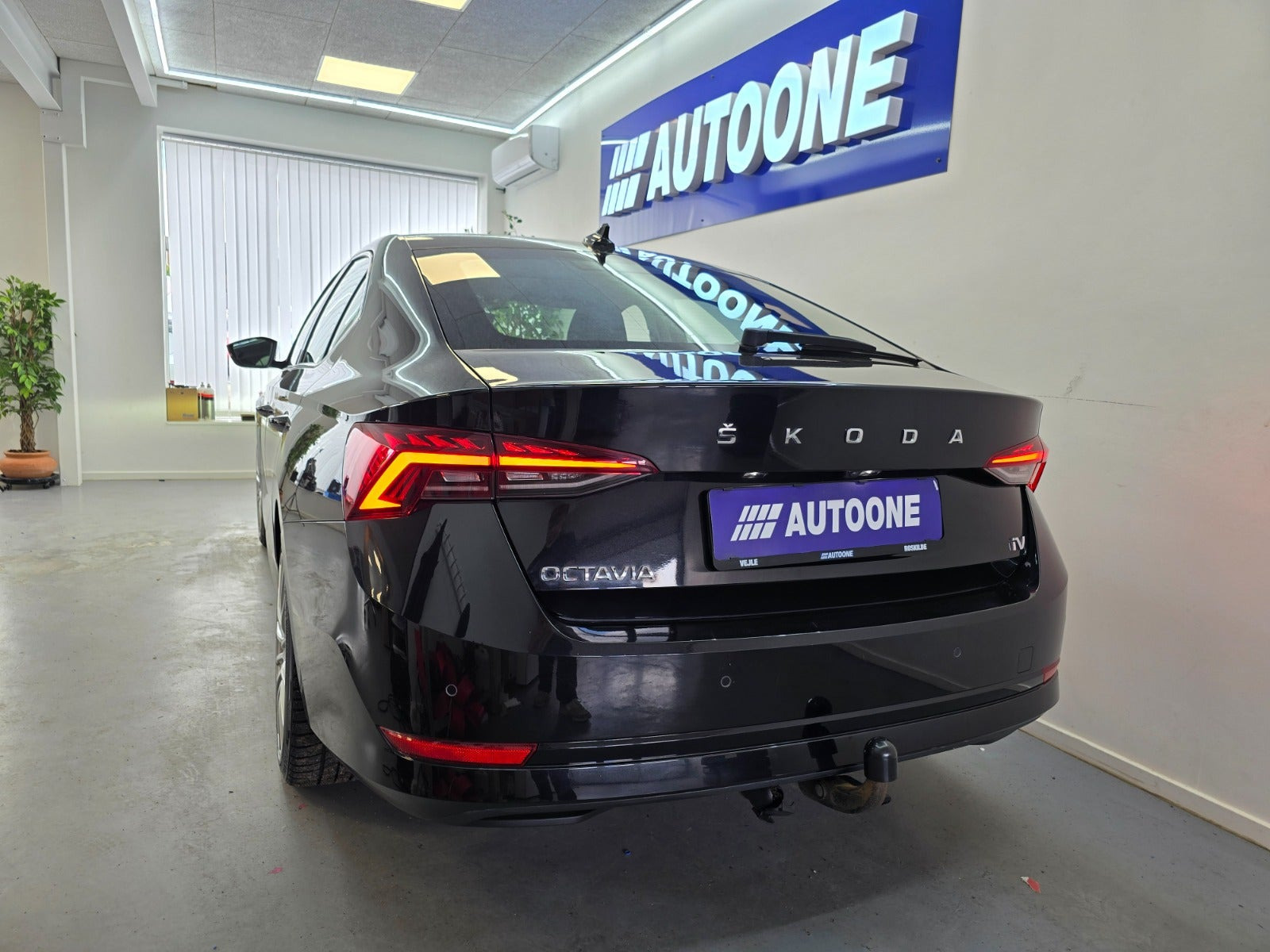 Sort Skoda Octavia fra 2021