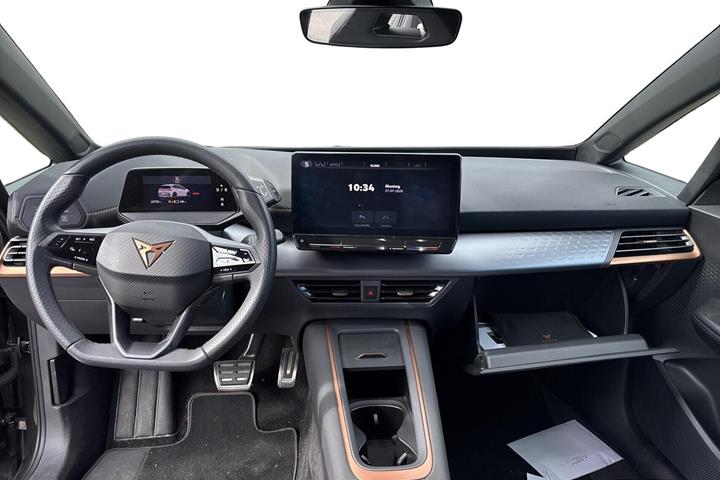 Brun Cupra Born fra 2024