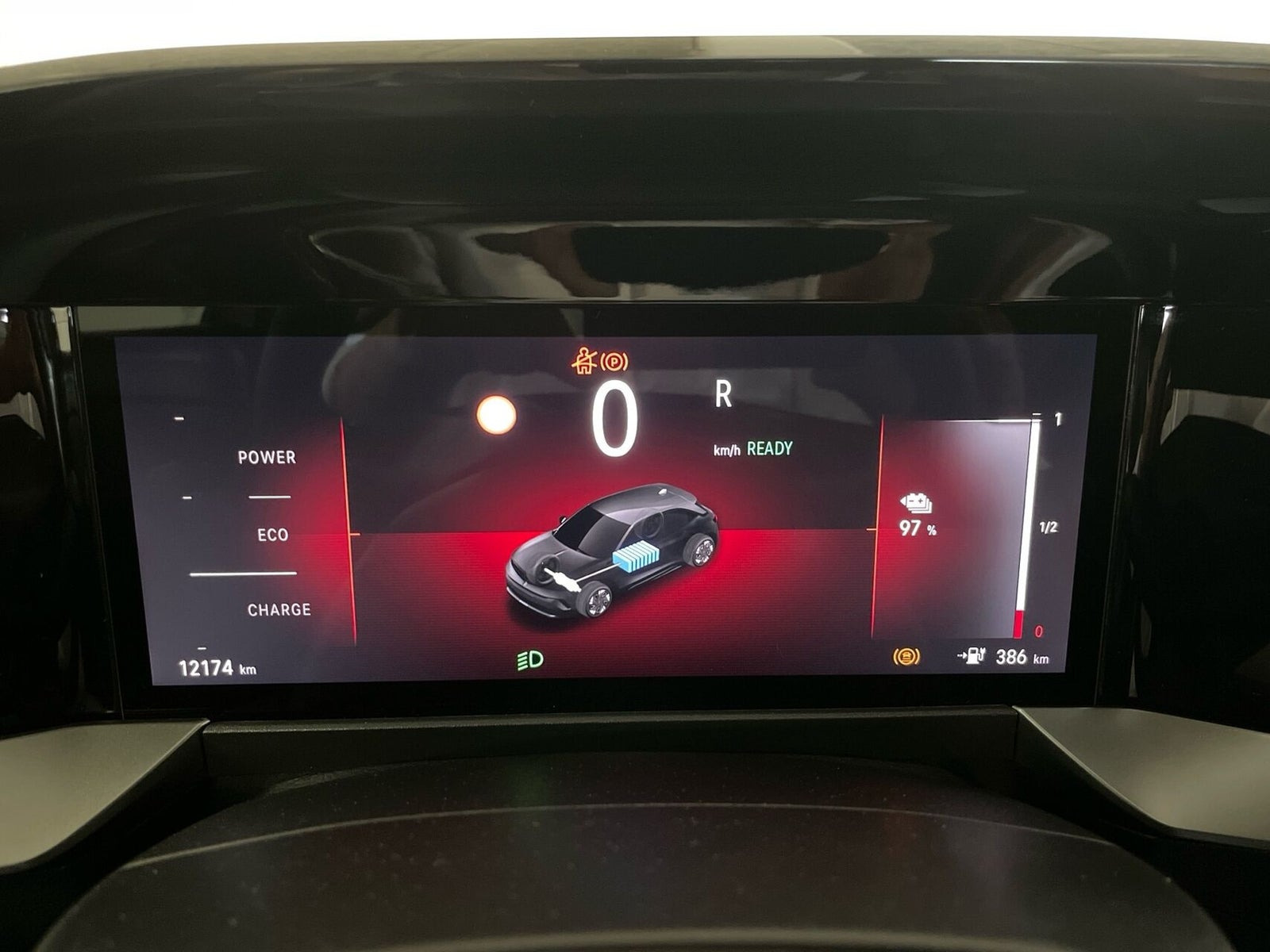 Sort Opel Mokka-e fra 2025