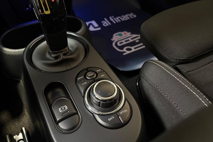 Grå Mini Cooper SE fra 2022