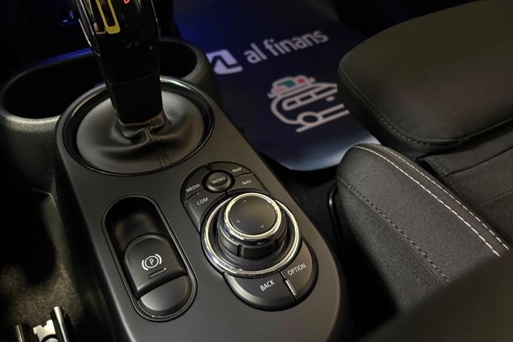 Grå Mini Cooper SE fra 2022