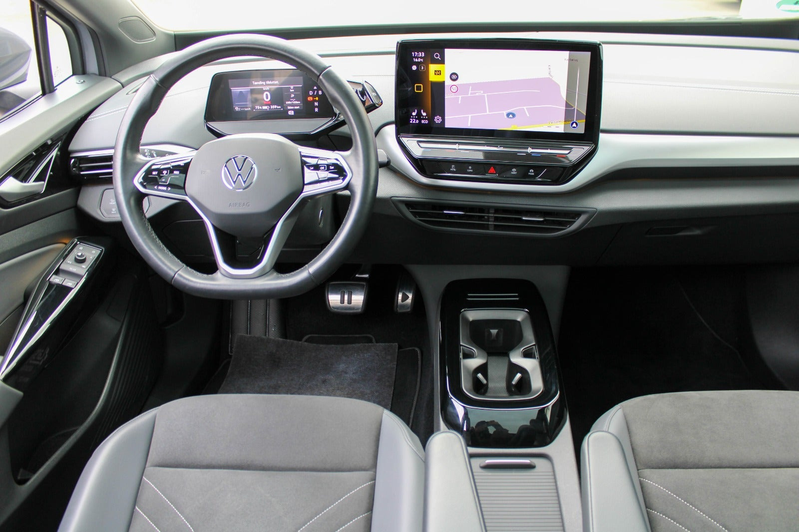 Grå VW ID.4 fra 2023