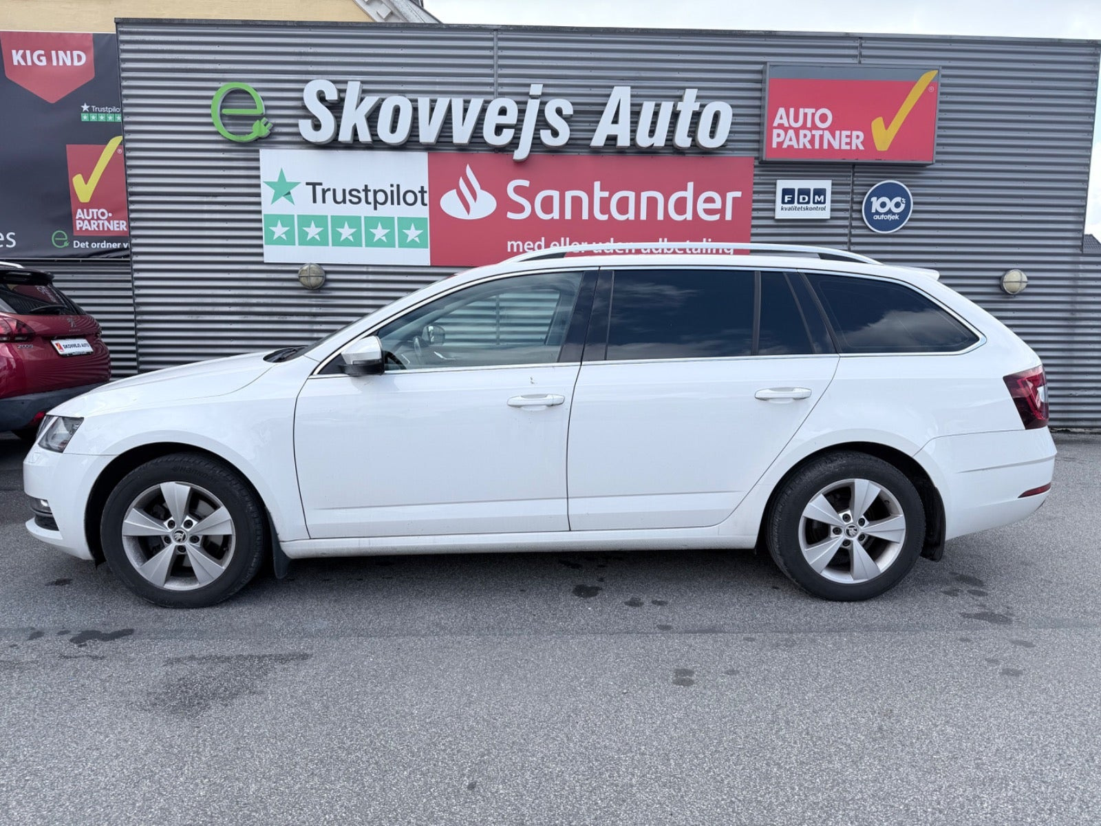Hvid Skoda Octavia fra 2018