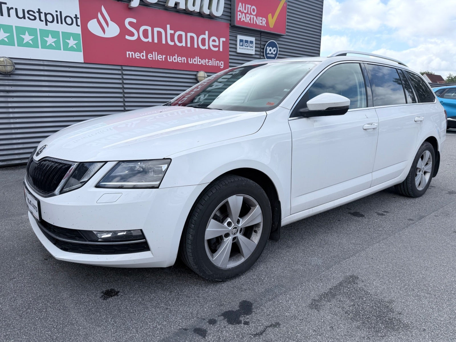 Hvid Skoda Octavia fra 2018