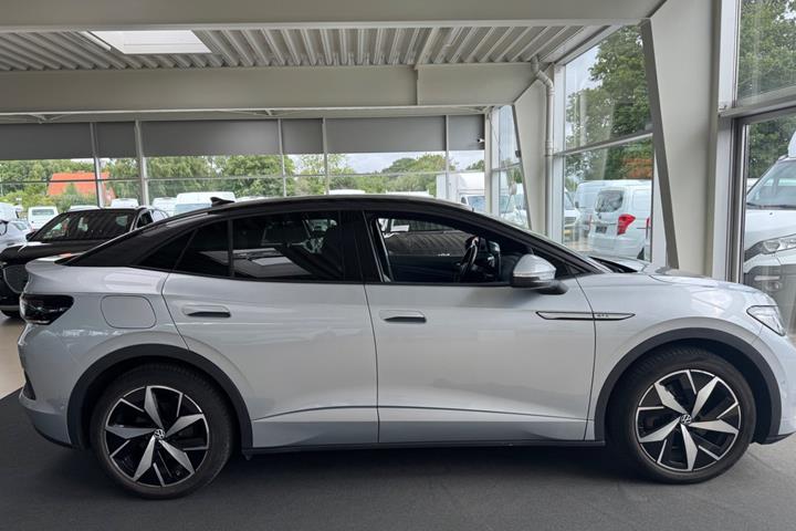 Sølv VW ID.5 fra 2022